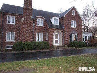 2339 Mound Rd, Jacksonville, IL 62650 - photo 6