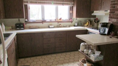 12 Church St, Greenville, RI 02828 - photo 6