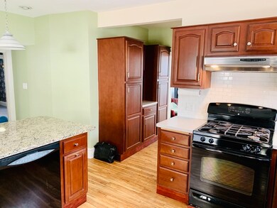 66 Webster St, Haverhill, MA 01830 - photo 4