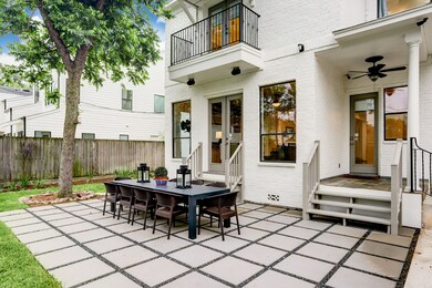 308 W 30th St, Houston, TX 77018 - photo 2