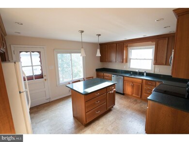 1232 Forge Rd, Cherry Hill, NJ 08034 - photo 6