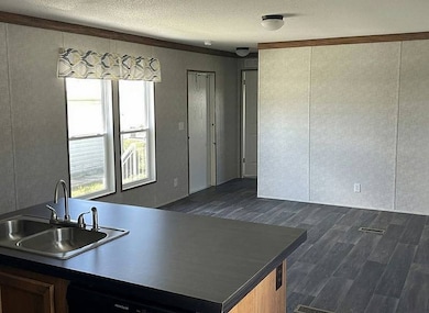 423 E Erie Dr, Fort Pierce, FL 34946 - photo 5