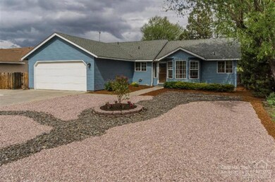 1930 SW 27th St, Redmond, OR 97756 - photo 2