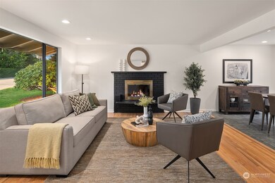 8822 Bowdoin Way, Edmonds, WA 98026 - photo 3