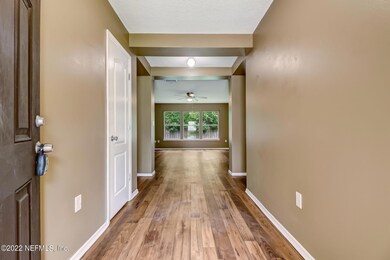 11805 Silver Hill Dr, Jacksonville, FL 32218 - photo 5