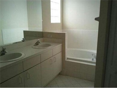 5124 NW 112th Ct, Doral, FL 33178 - photo 7