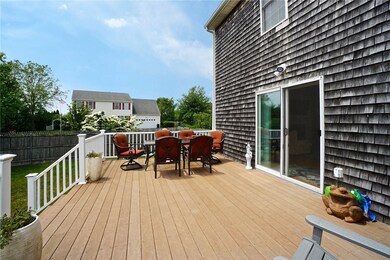 31 Evelin Cir, Middletown, RI 02842 - photo 3