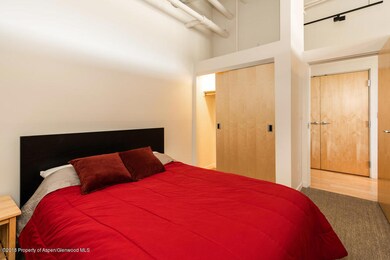 231Robinson320_Small006