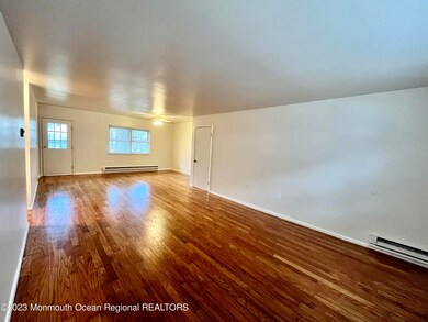 94 White St unit B, Eatontown, NJ 07724 - photo 4