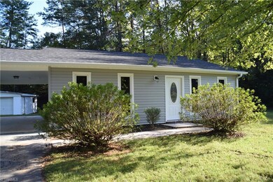 217 Ravenwood Ct, King, NC 27021 - photo 3