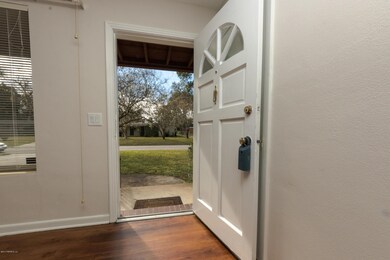 7119 Waikiki Rd, Jacksonville, FL 32216 - photo 6