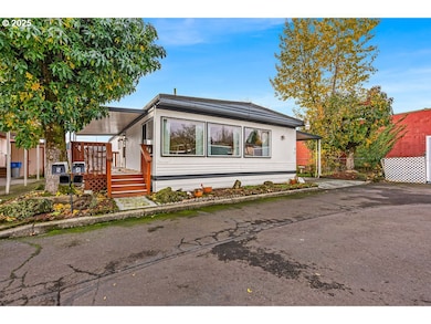 4400 SE Roethe Rd unit 4, Portland, OR 97267 - photo 3