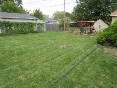 904 Harrison Ave, Dyer, IN 46311 - photo 5