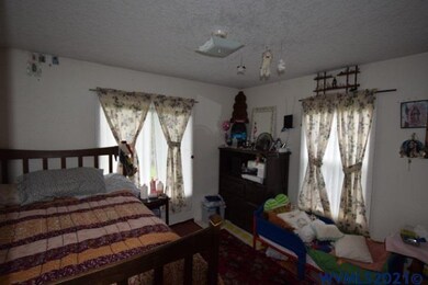 22506 Bents Rd NE, Aurora, OR 97002 - photo 7