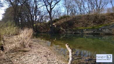 905 River Terrace, New Braunfels, TX 78130 - photo 2