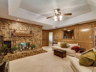 300 Carolyn Dr, Bedford, TX 76021 - photo 6