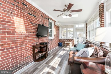 21 Holmehurst Ave, Catonsville, MD 21228 - photo 6