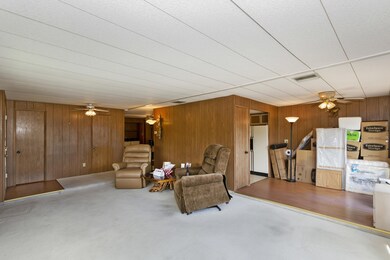 006_Living Room