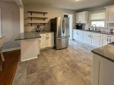83 Forge Rd023