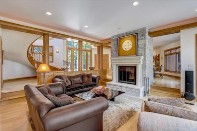 Formal Living Rm