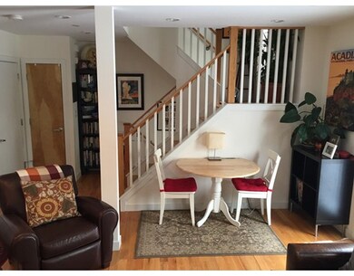 11 Clary St, Cambridge, MA 02139 - photo 2