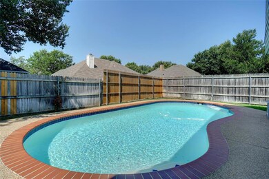 717 Bridget Way, Hurst, TX 76054 - photo 3