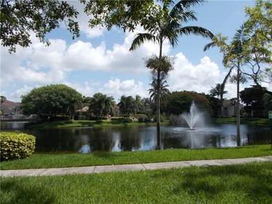 12118 Saint Andrews Place unit 108, Miramar, FL 33025 - photo 3