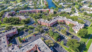 9150 Lime Bay Blvd unit 212, Tamarac, FL 33321 - photo 4