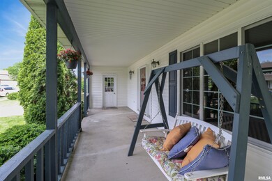 5720 W Rachael Ct, Peoria, IL 61615 - photo 2