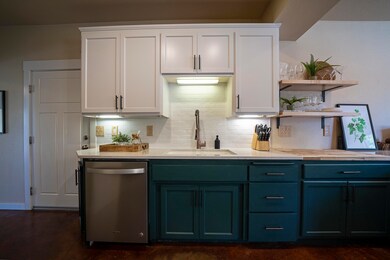 2794 Leland Ave, Redding, CA 96001 - photo 5