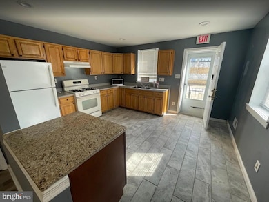 2133 W Mulberry St, Baltimore, MD 21223 - photo 4