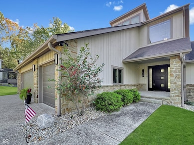 1040 Champion Ct, Columbus, IN 47201 - photo 2