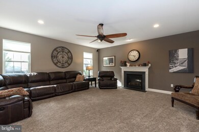 80 Clover Hill Ln, Spring City, PA 19475 - photo 6