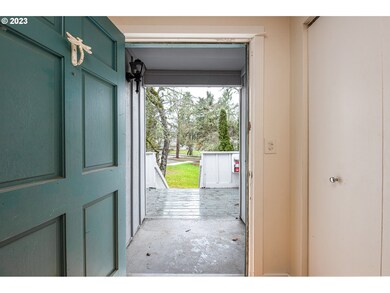 Entrance/Foyer
