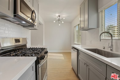 4808 Saturn St unit 1, Los Angeles, CA 90019 - photo 6