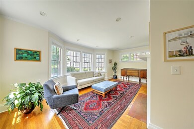 25 Kingston Ave, Providence, RI 02906 - photo 5