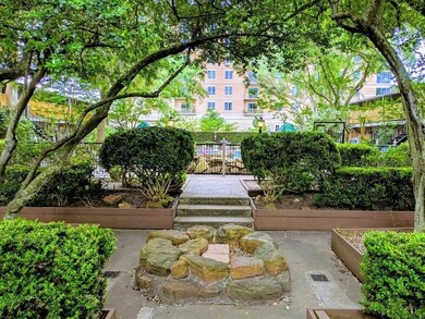 3932 W Alabama St unit 2, Houston, TX 77027 - photo 2