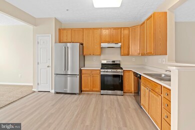 9740 Morningview Cir, Perry Hall, MD 21128 - photo 5