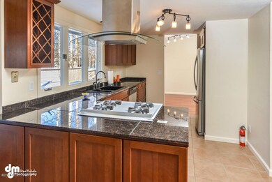 Kitchen-9983-SMALL