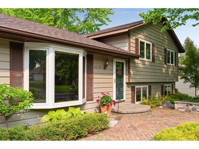 lBeautifully landscaped entry