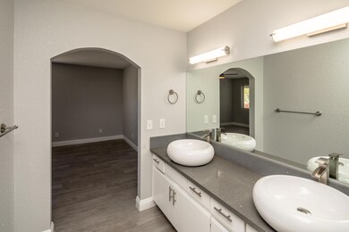 760McCullochBlvdS_24