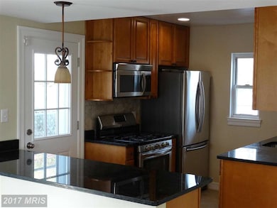 5013 56th Ave, Hyattsville, MD 20781 - photo 3