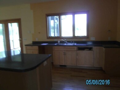 2817 Hollyhock St, Fitchburg, WI 53711 - photo 3