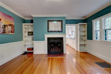 125 Lloyd Ave, Providence, RI 02906 - photo 7