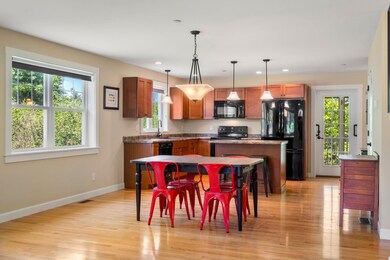 40 Worthen Rd, Durham, NH 03824 - photo 6