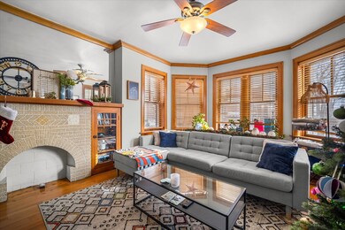 unlisted-address, Berwyn, IL 60402 - photo 3