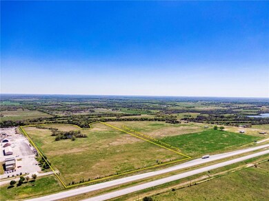 841 N Highway 69, Fort Scott, KS 66701 - photo 2