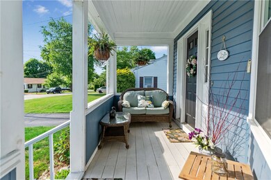 31 West St, Warwick, RI 02886 - photo 4