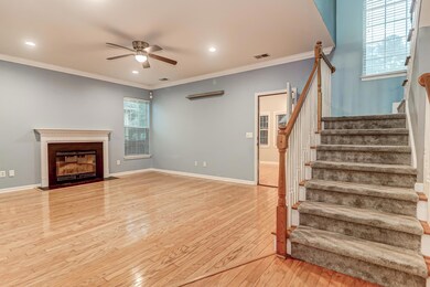 1458 Clarendon (11)