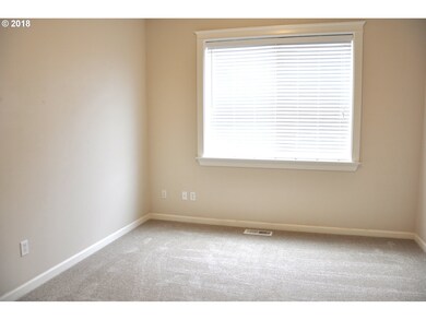 738 June Dr, Molalla, OR 97038 - photo 7